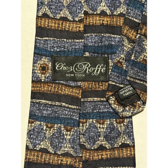 VTG Chez Roffe New York 100% Imported Silk Necktie Gold Blues Stone Black Colors - Picture 3 of 4
